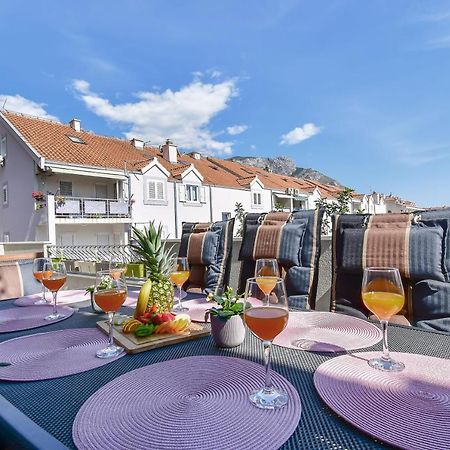 Apartment Ela Omis Luaran gambar