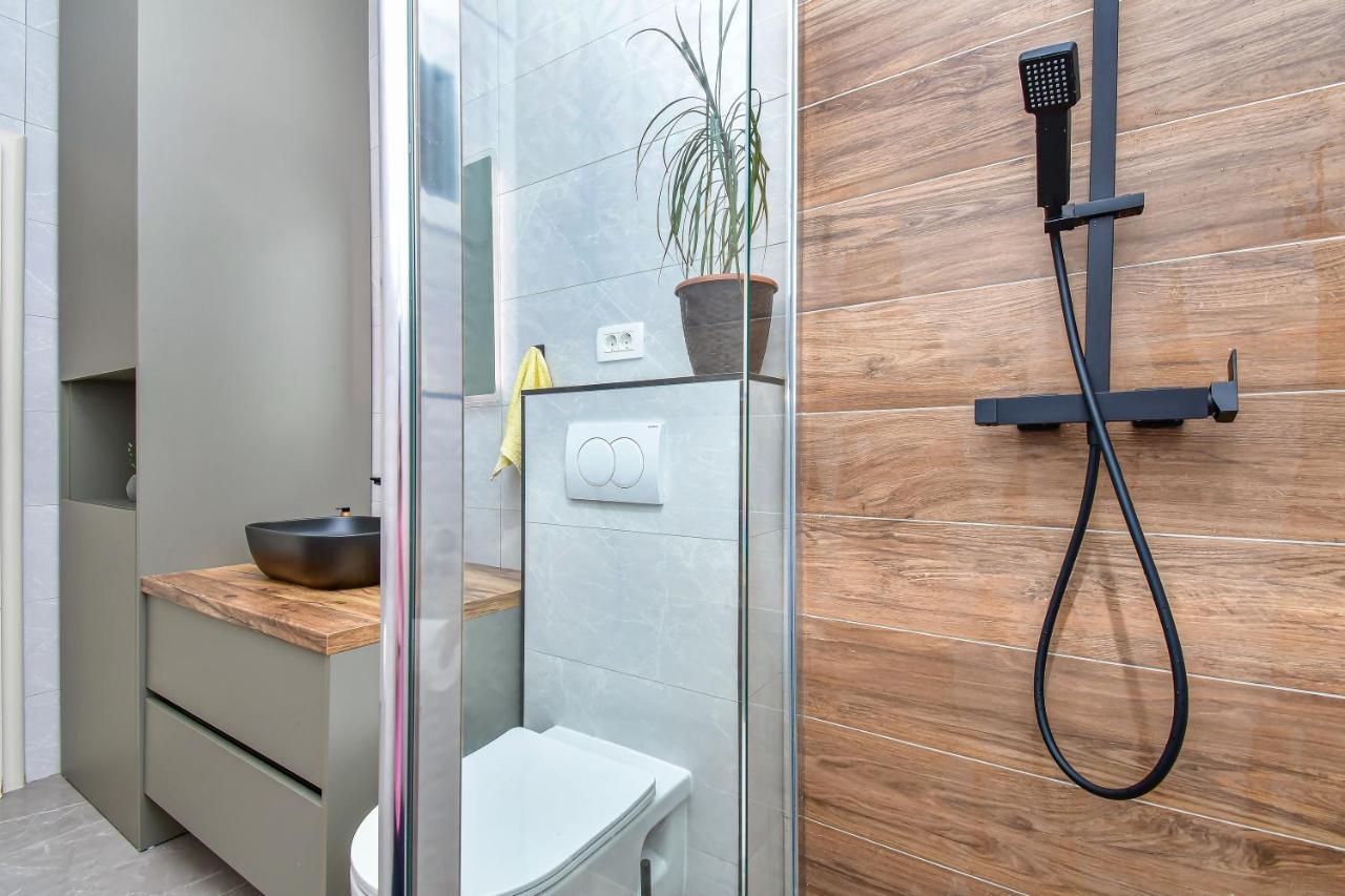 Apartment Ela Omis Luaran gambar