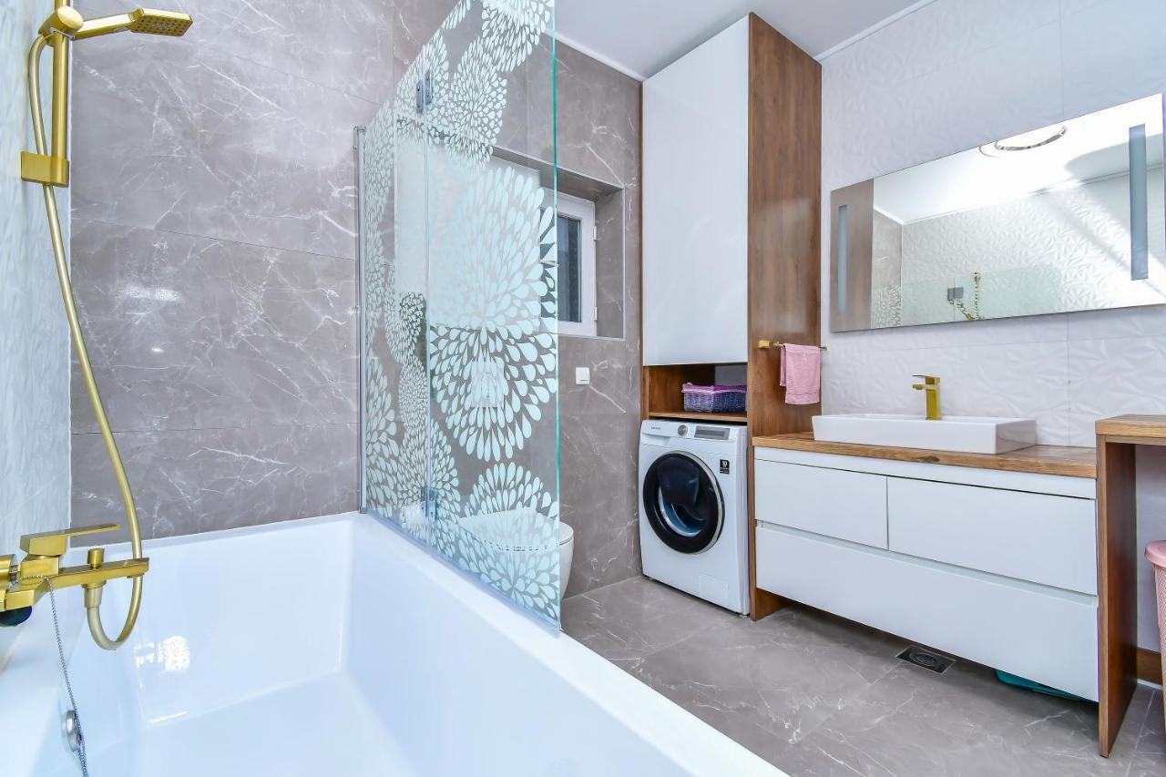Apartment Ela Omis Luaran gambar
