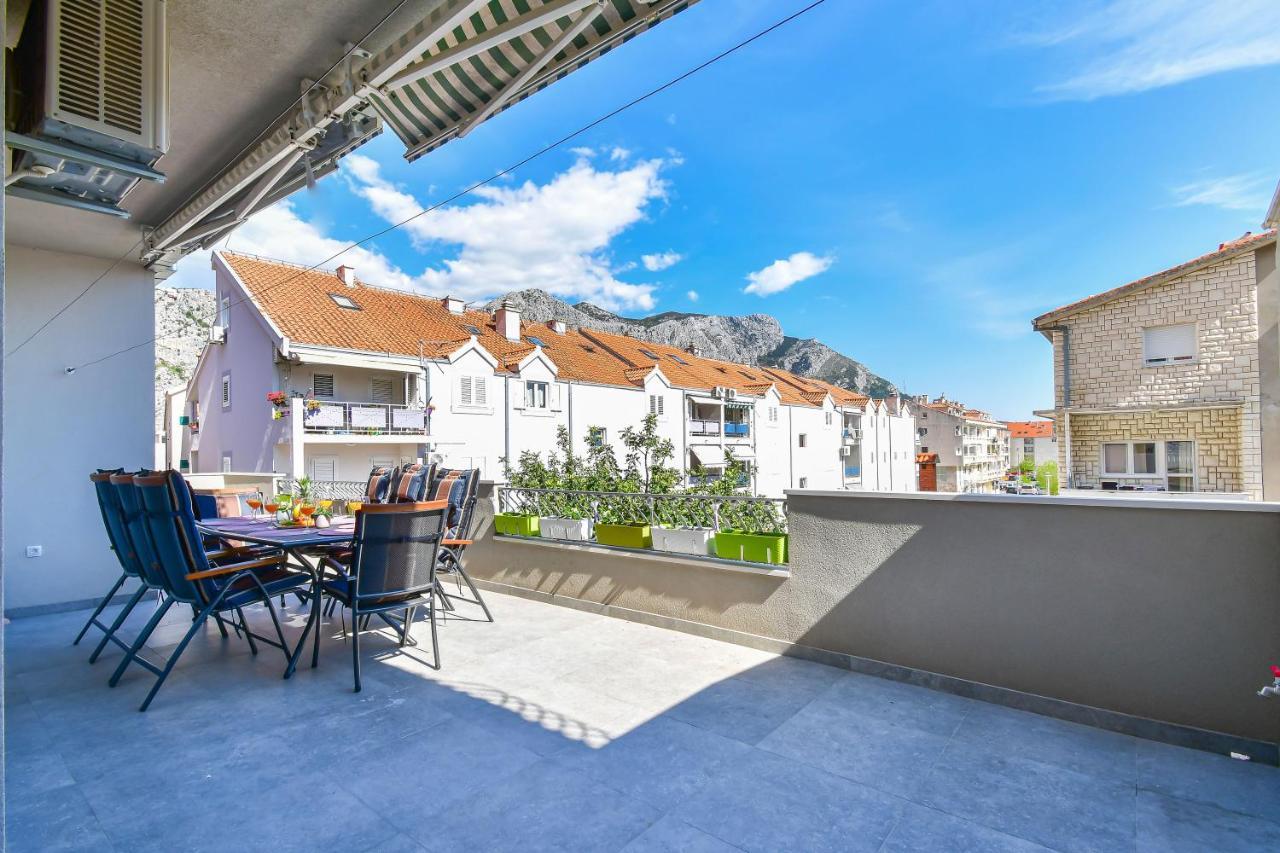 Apartment Ela Omis Luaran gambar