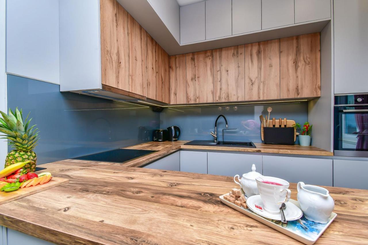 Apartment Ela Omis Luaran gambar