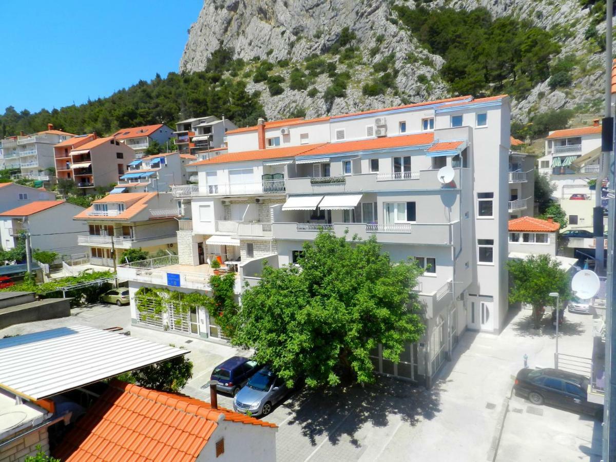 Apartment Ela Omis Luaran gambar